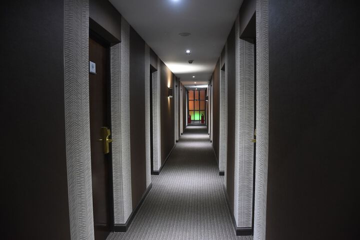 Ballroom/Hall 54 of 93
