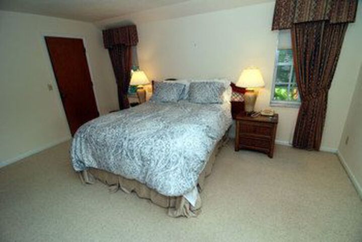 Room 21 of 49