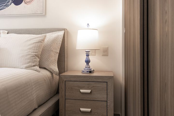 Room 9 of 62