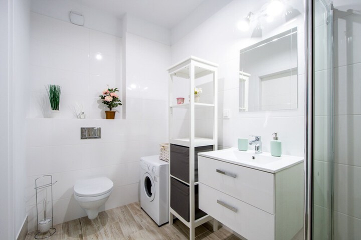 Room 15 of 23