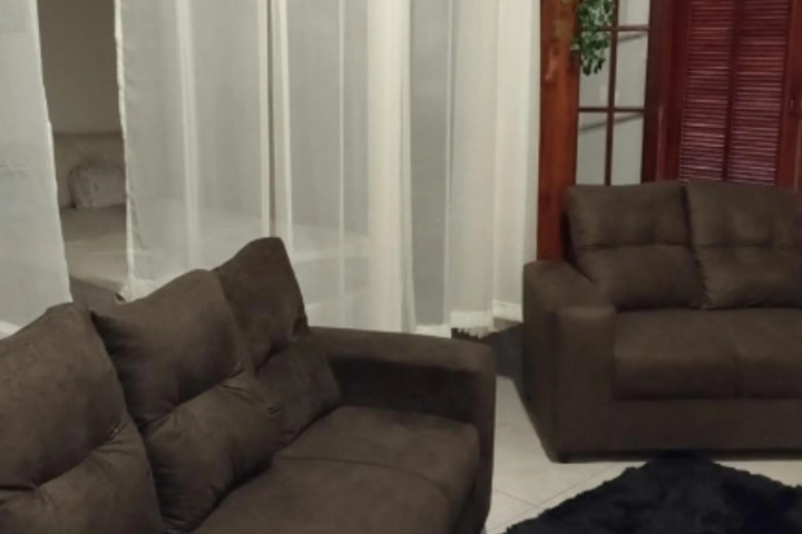 Room 10 of 20