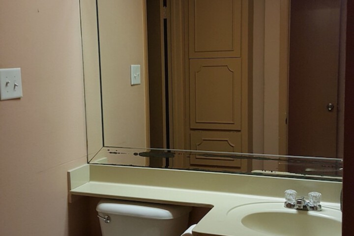 Room 17 of 21