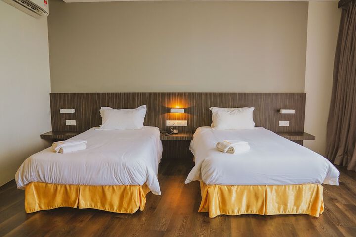 Room 21 of 51