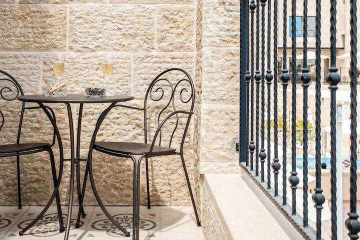 Terrace/Patio 11 of 32