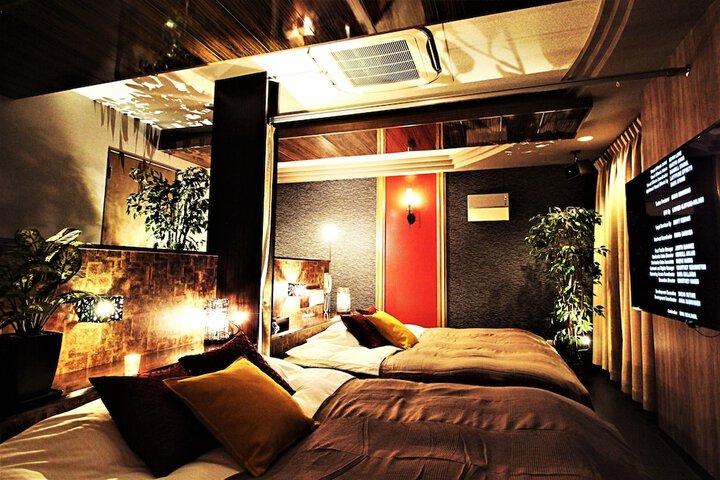 Room 44 of 51