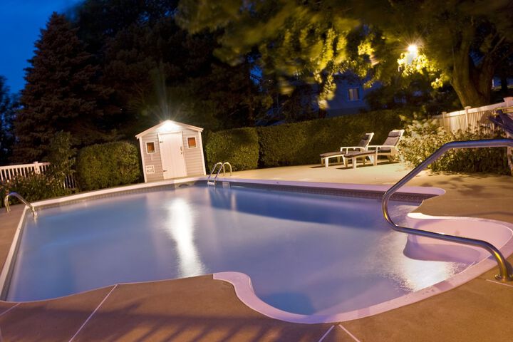 Pool 40 of 69