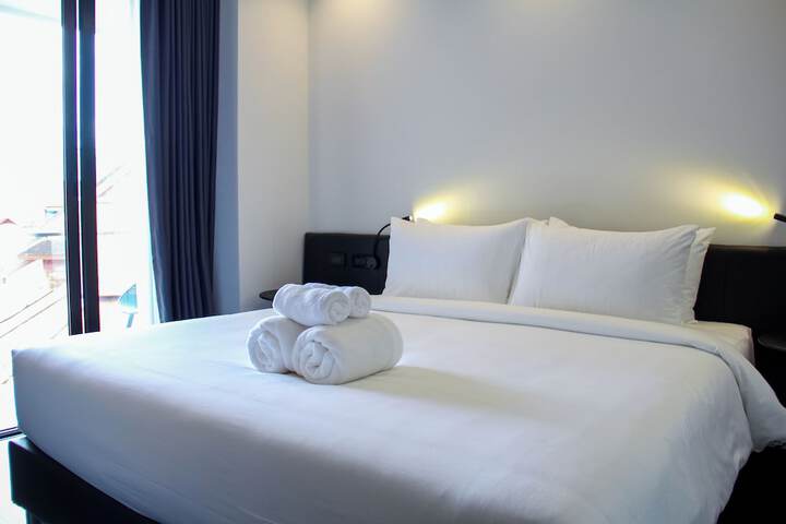 Room 15 of 32