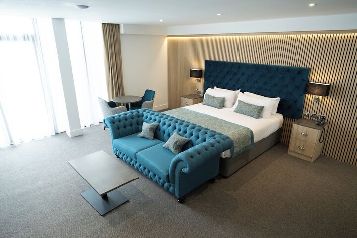 Room 34 of 84