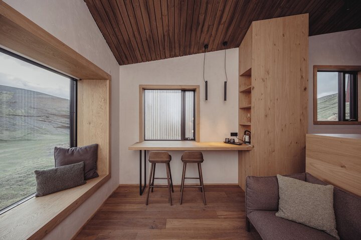 Room 16 of 54