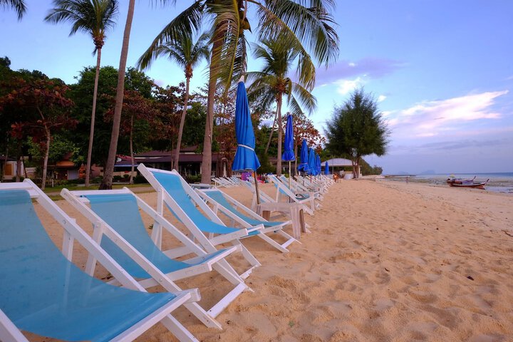 Beach 152 of 165