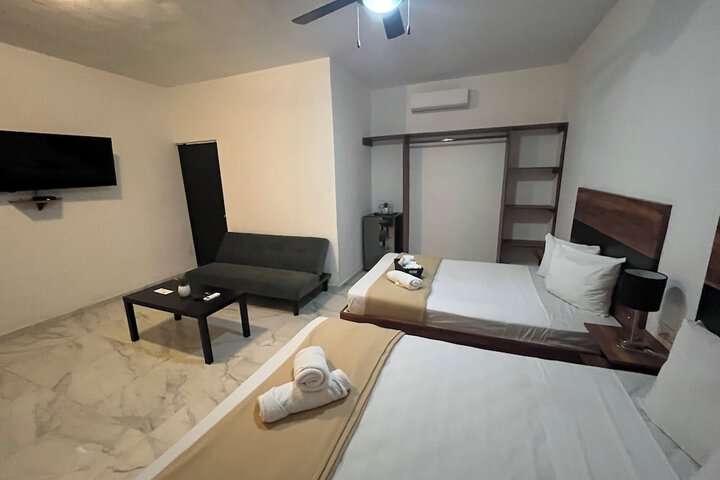 Room 45 of 108