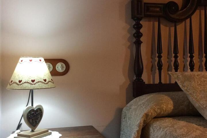 Room 13 of 49