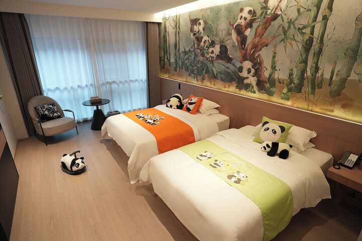 Room 17 of 47