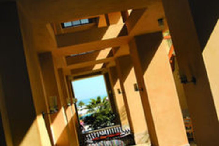 Ballroom/Hall 10 of 26