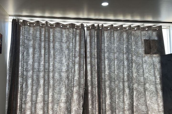 Room 9 of 44
