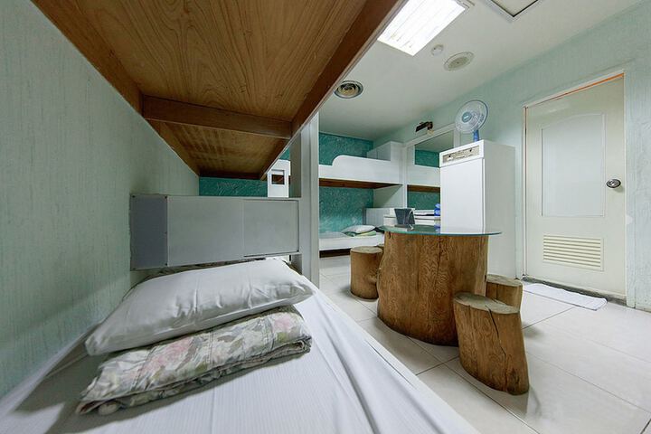 Room 40 of 68