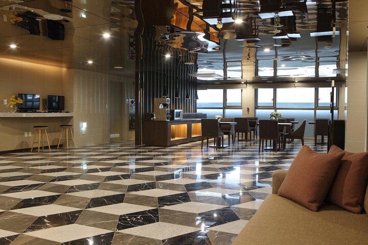 Lobby Entry