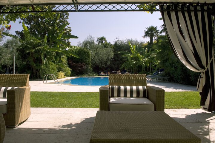 Pool 7 of 19