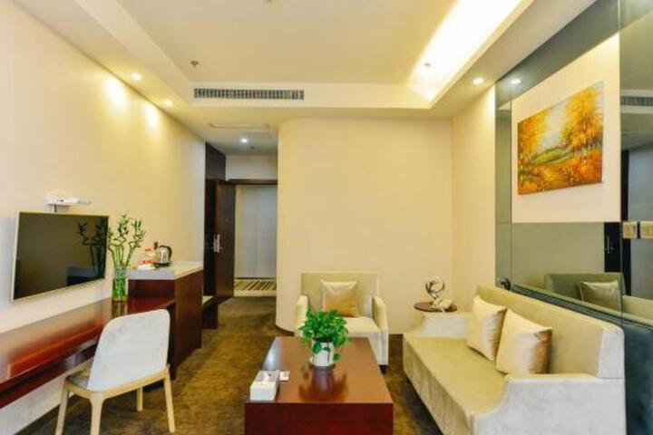 Jiugang Hotel