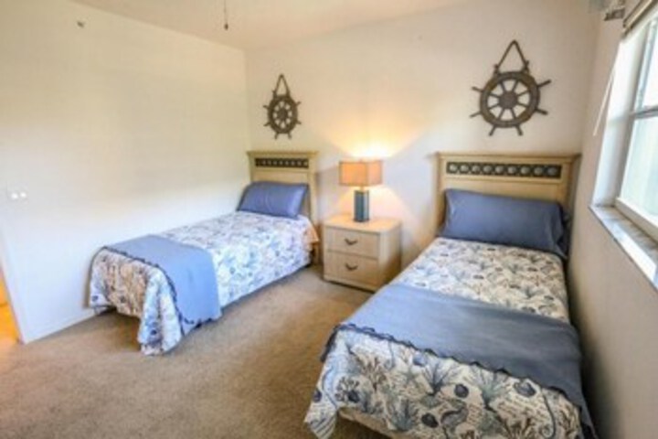 Room 22 of 24