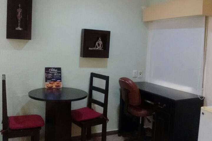Room 8 of 79
