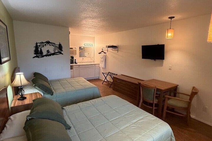 Room 6 of 29