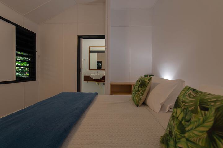 Room 21 of 54