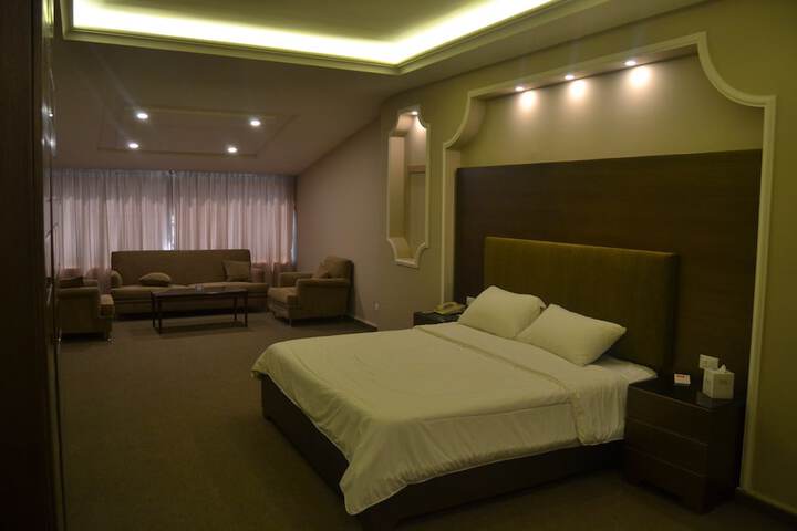 Room 12 of 52