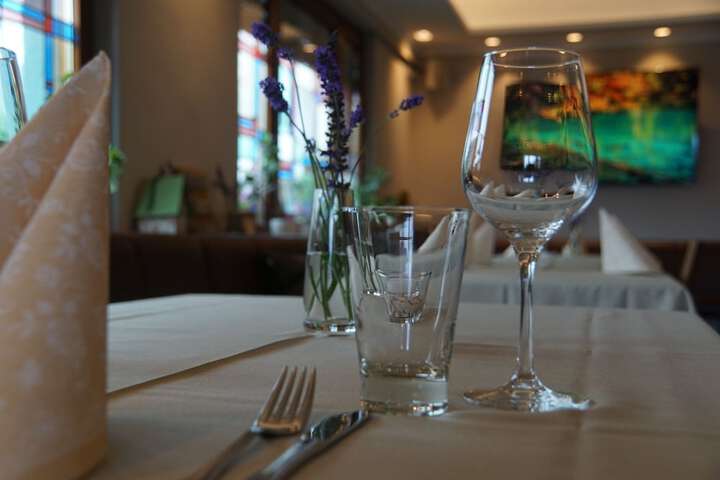 Dining 61 of 79