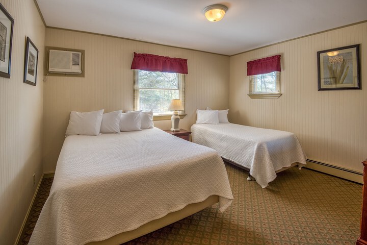 Superior King Lakeside with Shared Balcony (21 of 64)