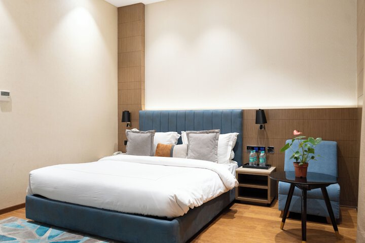Room 16 of 47