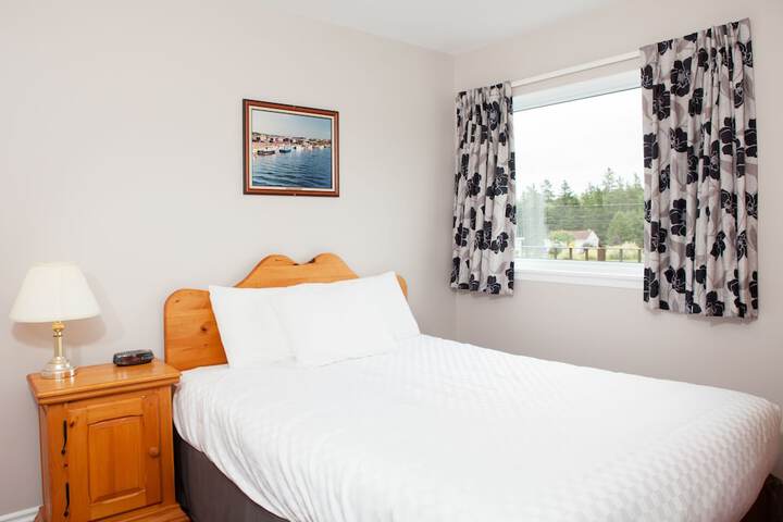 Room 10 of 24