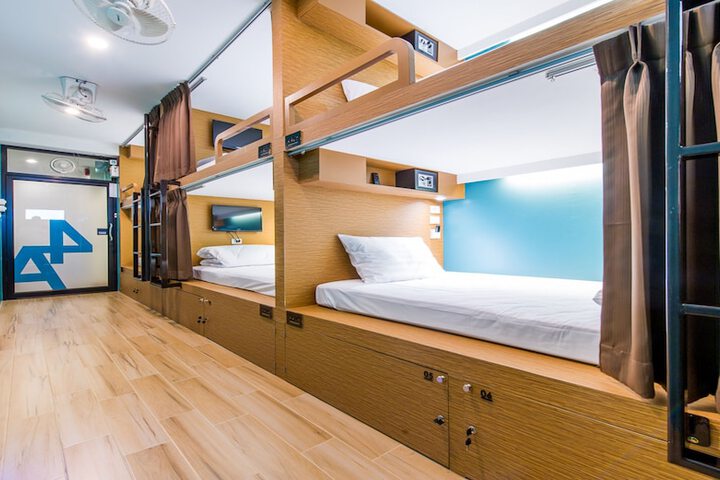 Room 15 of 46