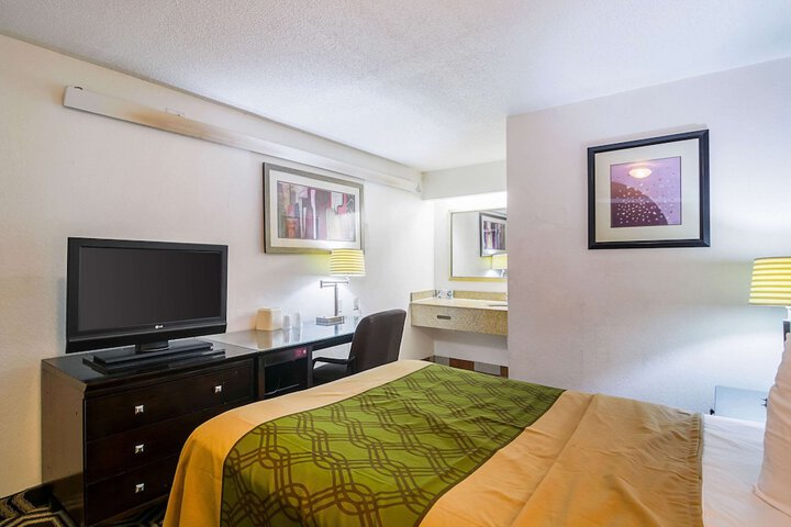 Double Bed (5 of 20)
