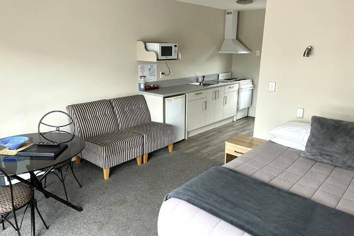 Room 15 of 44
