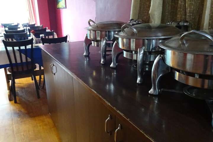 Dining 56 of 70