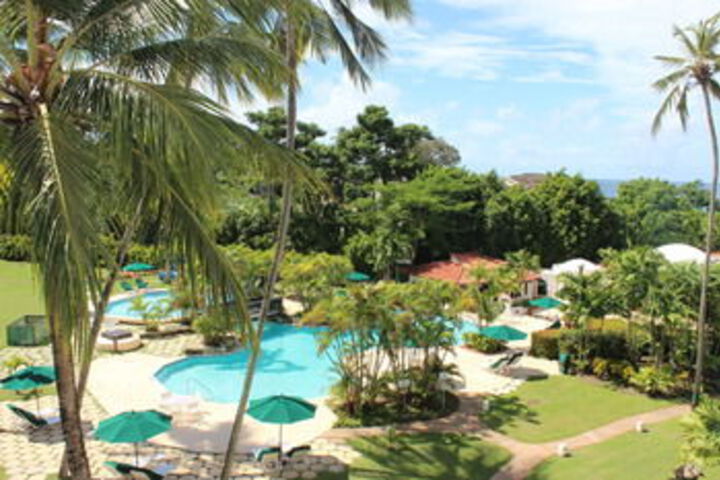Glitter Bay Suites