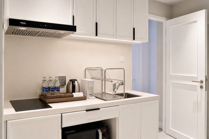Private kitchenette