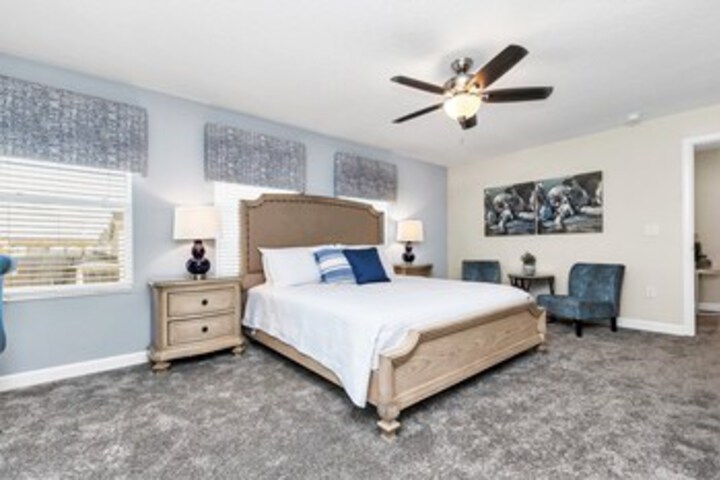 Room 165 of 179