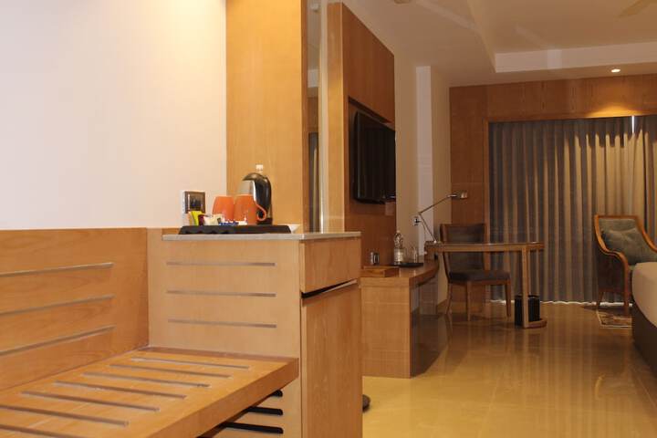 Room 14 of 119