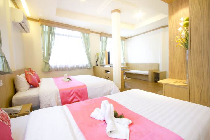 Room 7 of 116