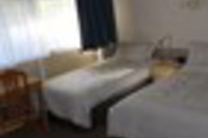 Room 26 of 123