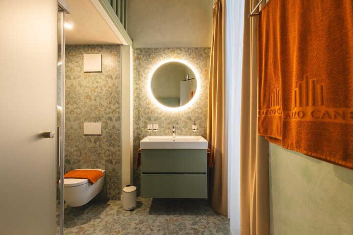 Room 36 of 47
