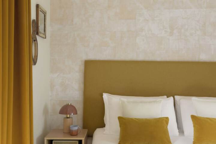 Room 20 of 94