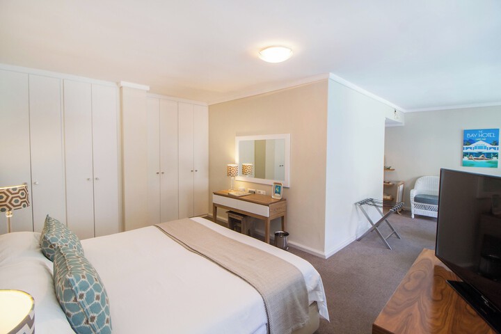 Room 32 of 95