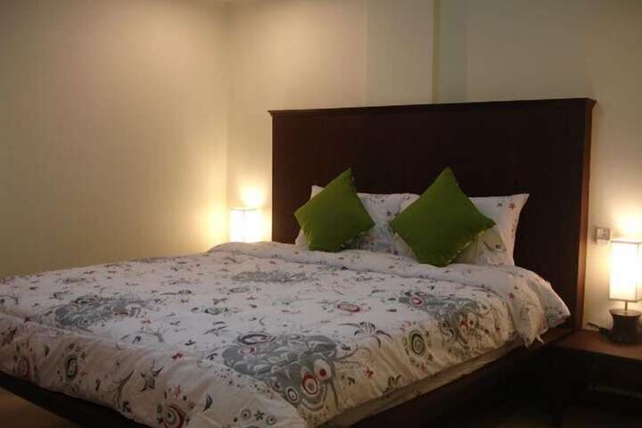Room 13 of 50