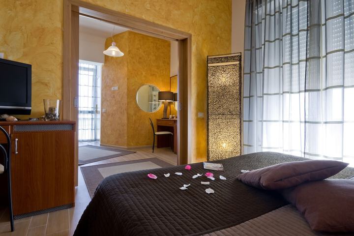 Room 20 of 123