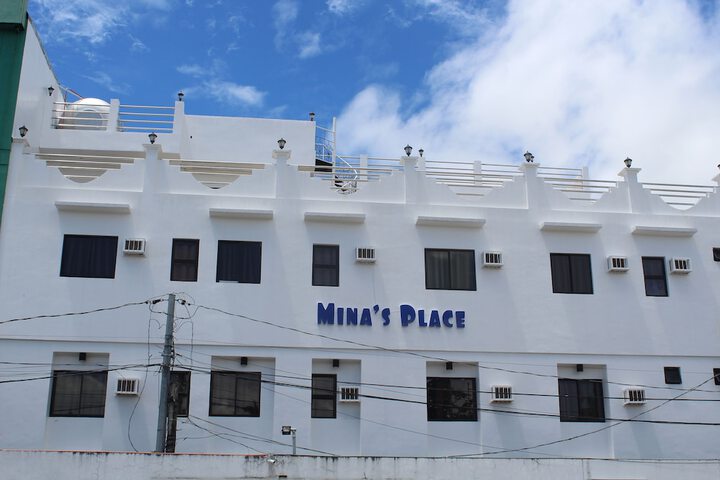 Hotel 3 of 3