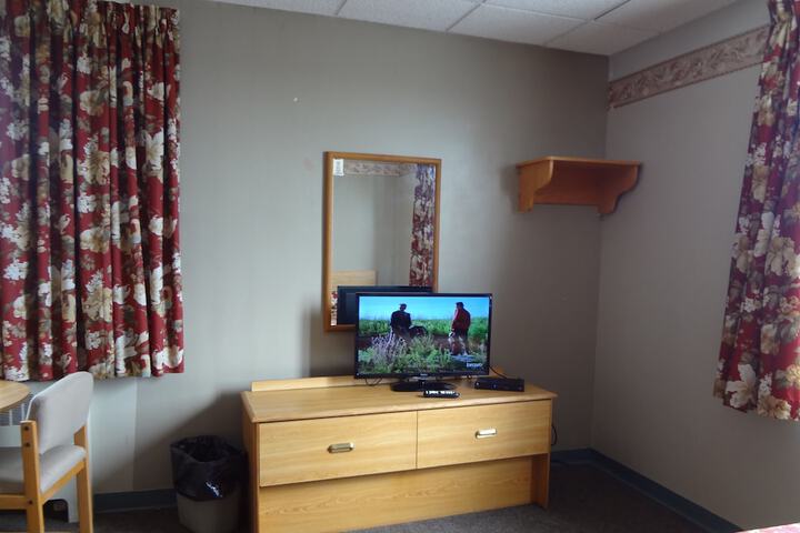 Room 34 of 63