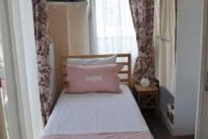 Room 34 of 101